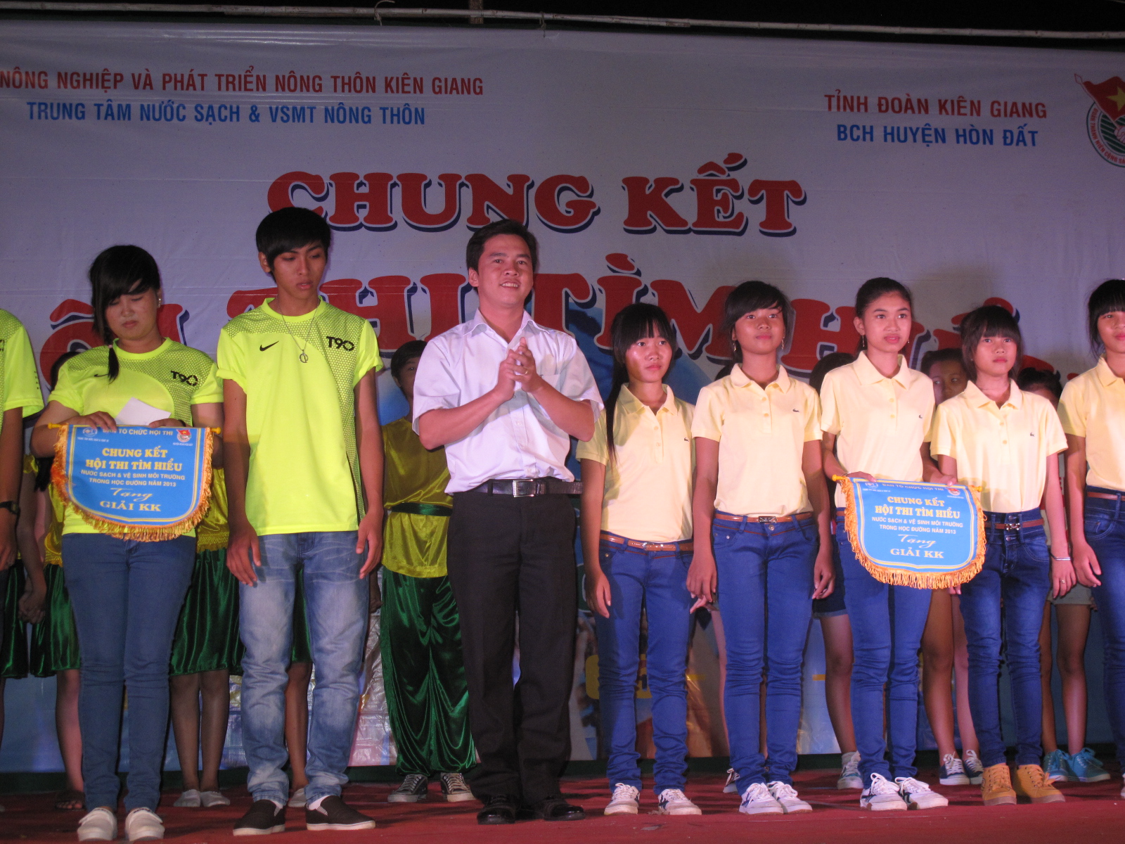 Đội đạt giả Ba ,Tư
